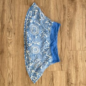 Lululemon tennis skirt.